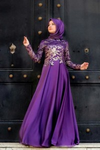 Model-Baju-Kebaya-Pesta-Muslimah-Ungu