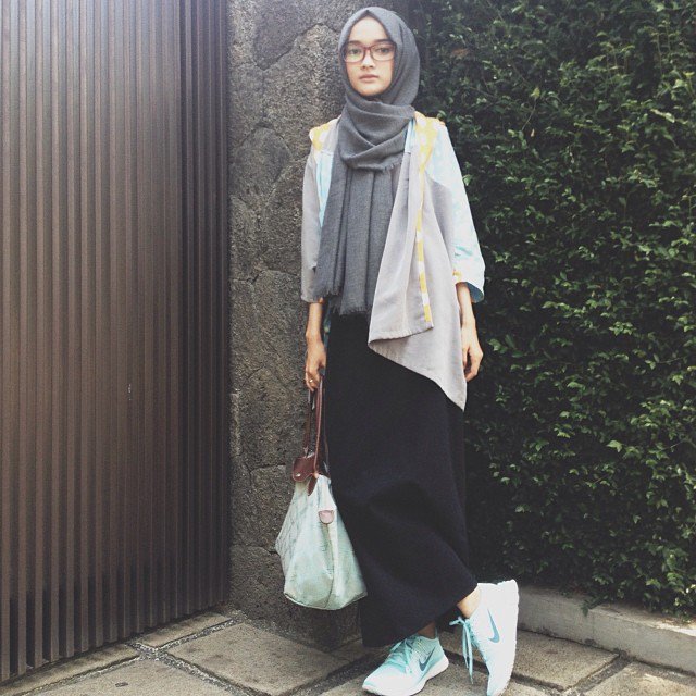 Fashion Hijab Casual Bagi Wanita Tomboy